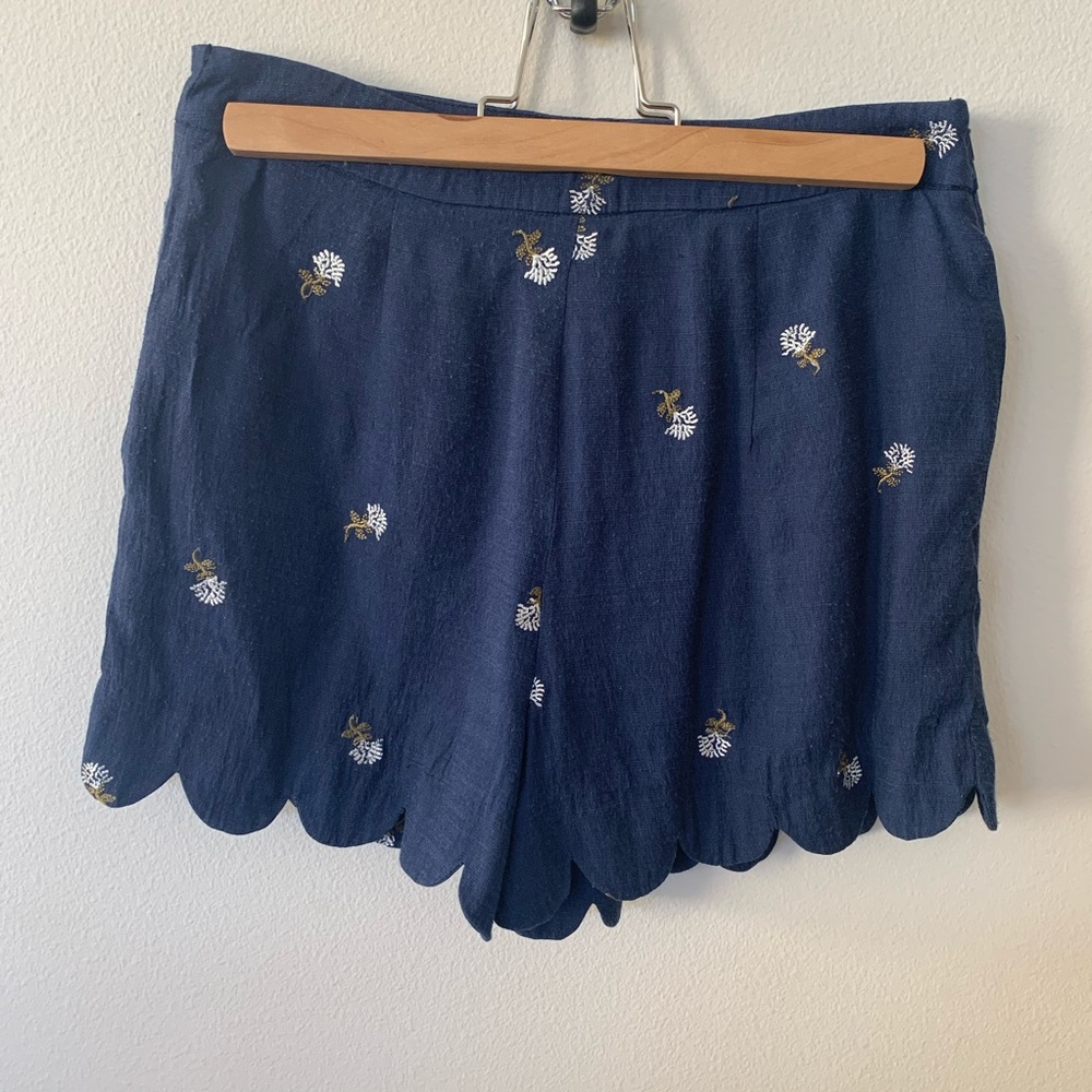 Embroidered Floral Shorts